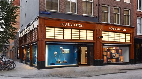 louis vuitton winkel amsterdam openingstijden|Louis Vuitton Amsterdam locations.